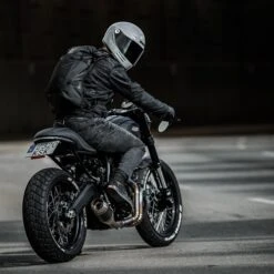 Kriega R16 Backpack 16L -Motorcycle Apparel Store KRE031 4