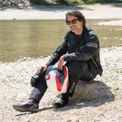 Richa Arc GTX Jacket In Black -Motorcycle Apparel Store RI340 3